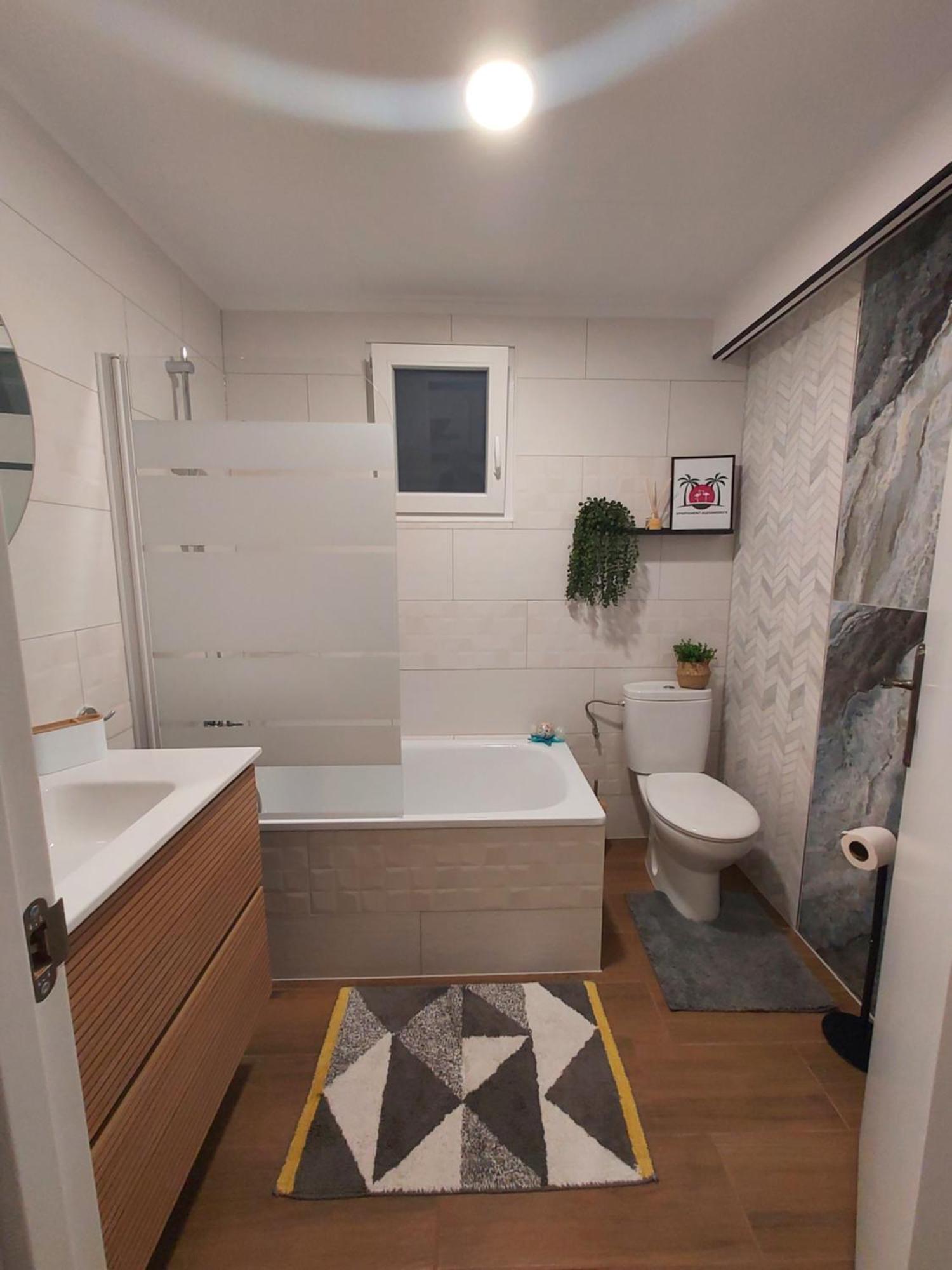 Apartament Alexandro'S Daire Torrevieja Dış mekan fotoğraf